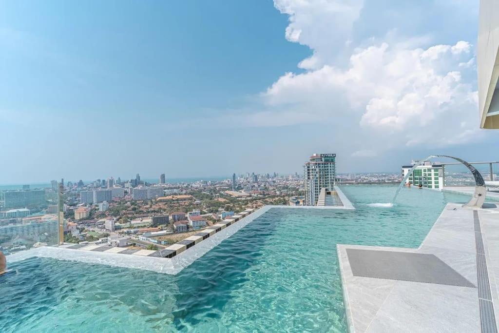 Sea View 5 Star Facilities Luxury Stay At Pattaya Praia de Jomtien Exterior foto