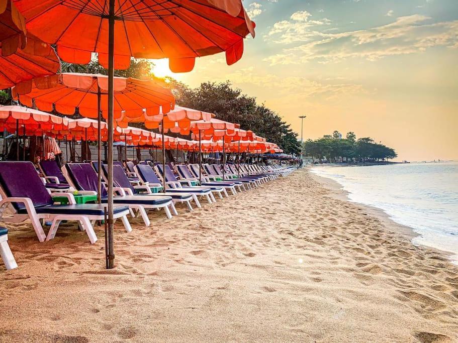 Sea View 5 Star Facilities Luxury Stay At Pattaya Praia de Jomtien Exterior foto